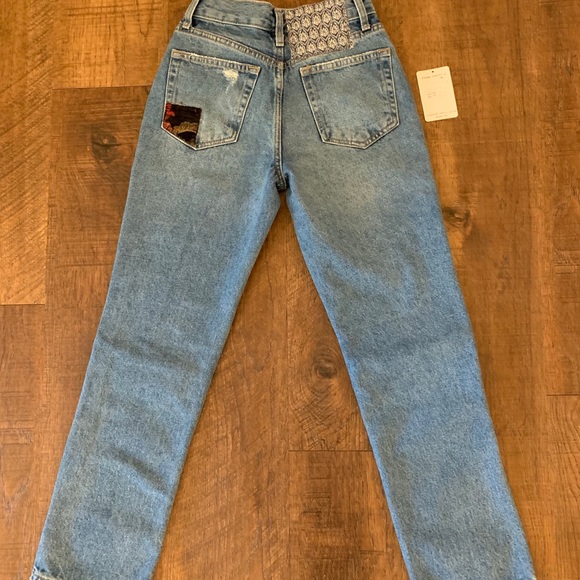 Free people jean tapestry patched - Picture 3 of 7